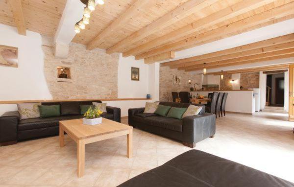 Villa 704 Batlug Εξωτερικό φωτογραφία